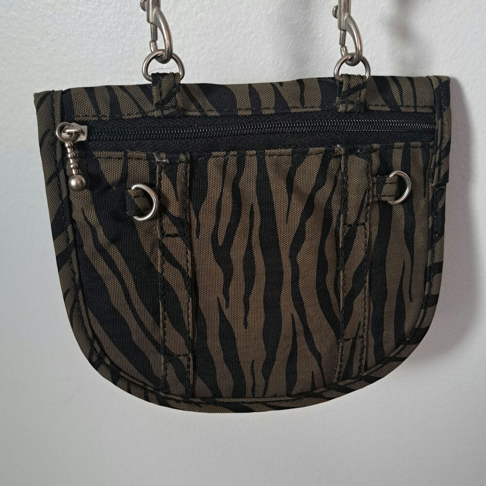Baggallini Crossbody Teenee Phone Bagg
Green and Black Zebra Print - Picture 2 of 9